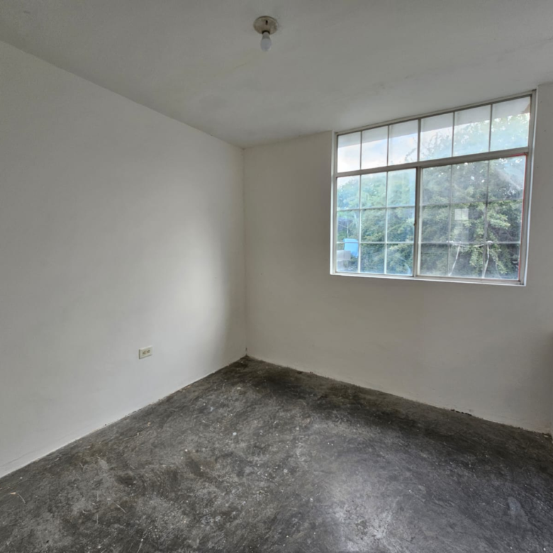 Casa en Venta en Fraccionamiento El Jaral, El Carmen | 2 Plantas, 2 Recámaras