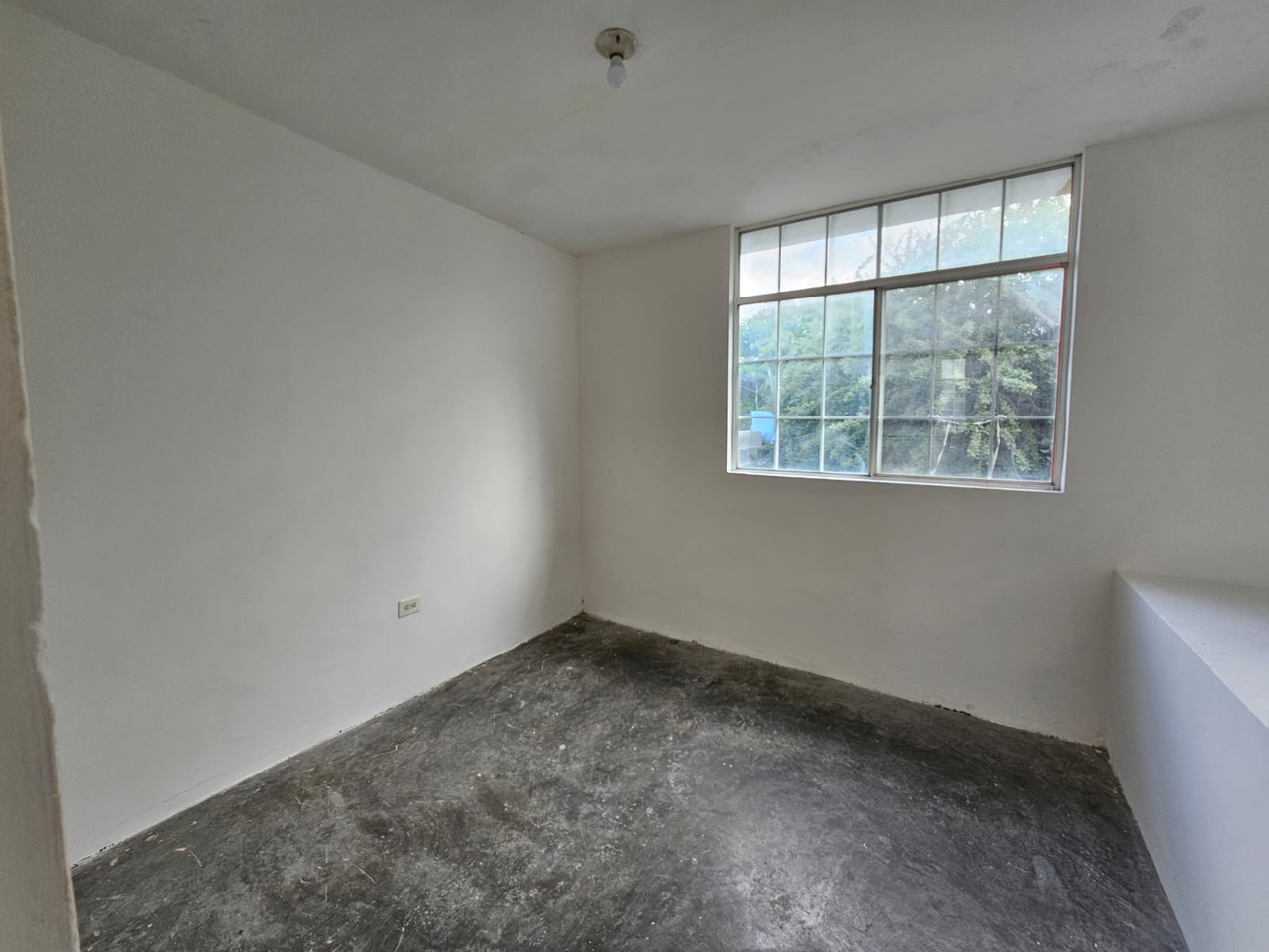 Casa en Venta en Fraccionamiento El Jaral, El Carmen | 2 Plantas, 2 Recámaras