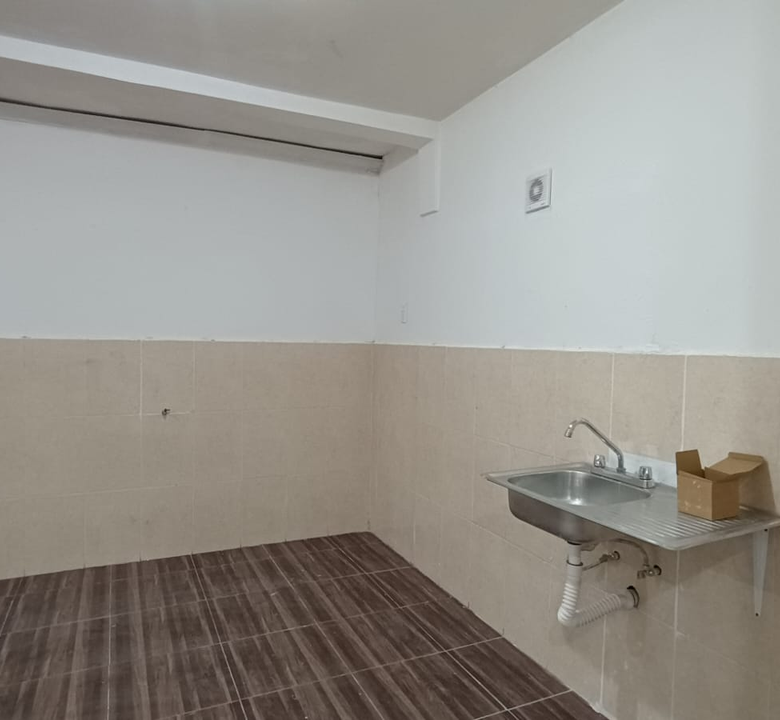 Casa en Venta en Colonia San Miguel, Apodaca | 2 Recámaras con Terraza