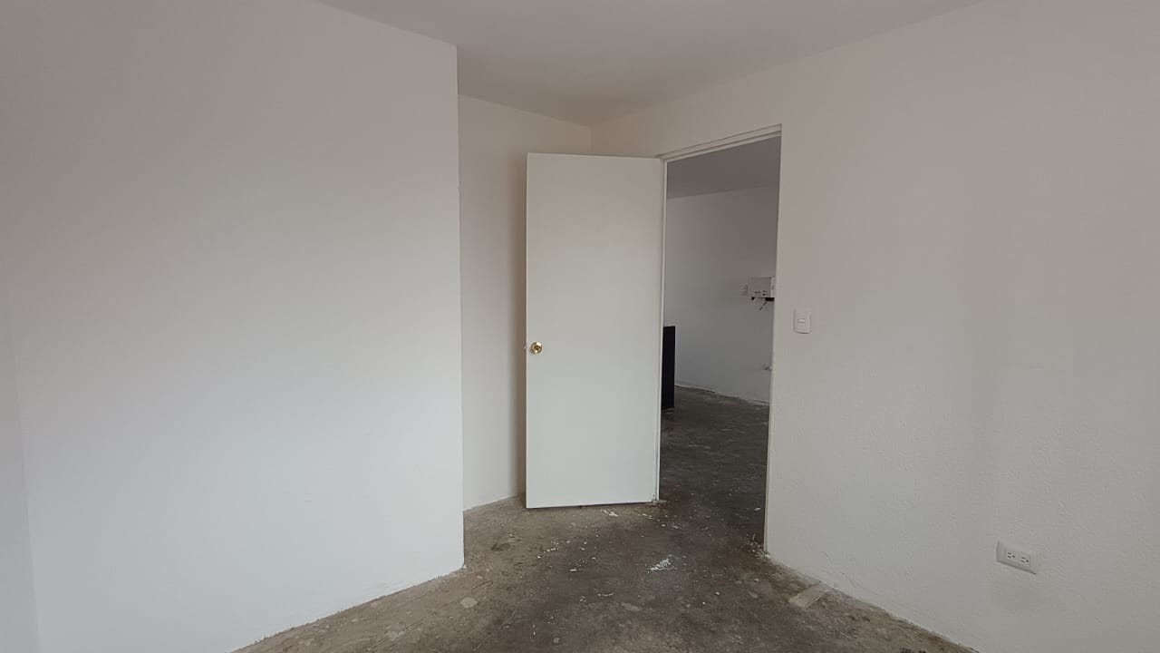 Casa en Venta en Los Cometas, Juárez | 2 Recámaras, Cochera