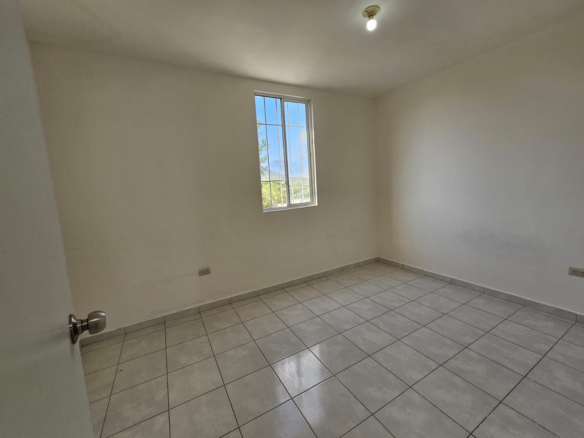 Casa en Venta en Parques Diamante, García | 2 Plantas, 2 Recámaras