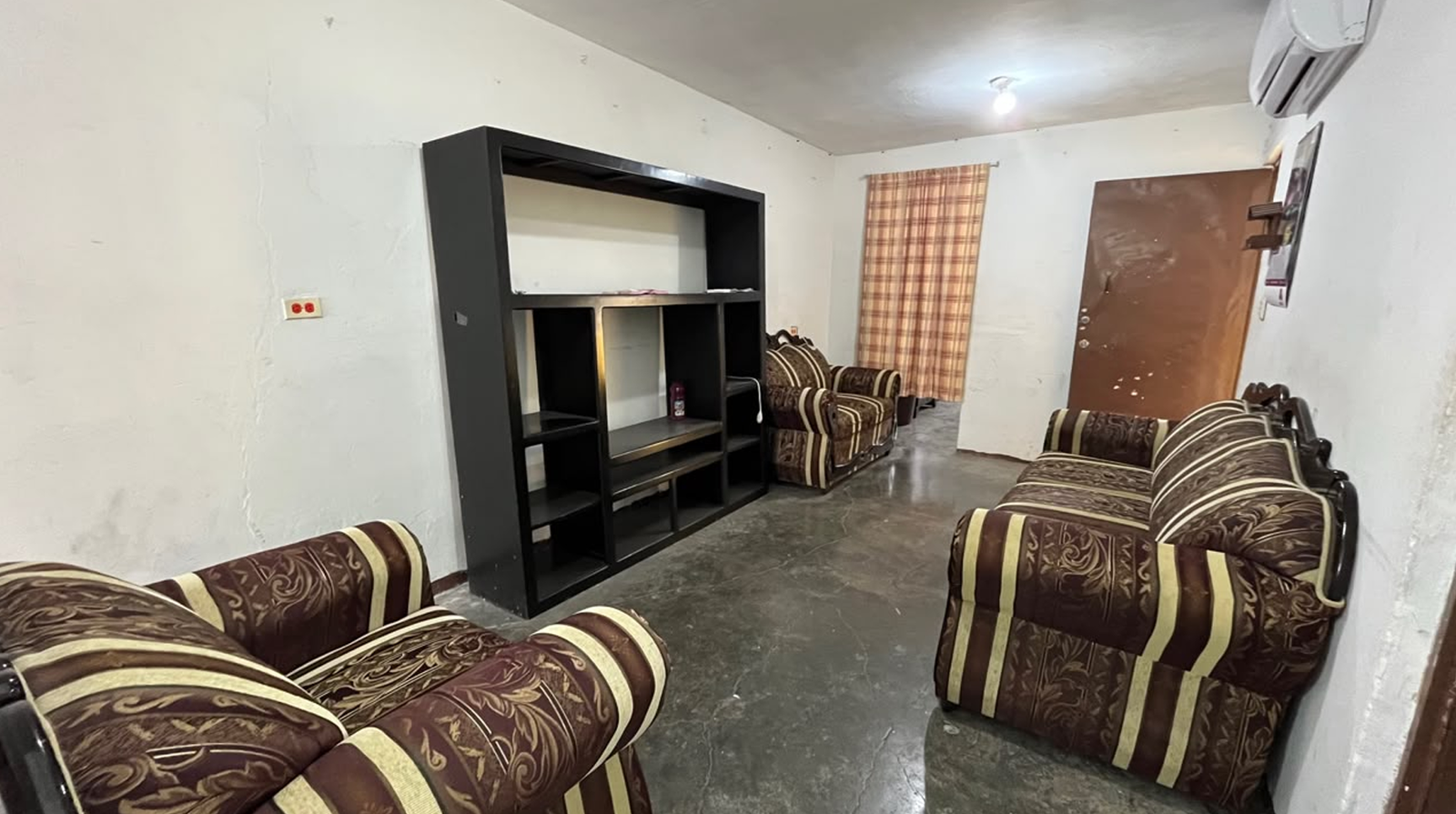 Casa en Venta en Villa de los Ayala, General Escobedo | 1 Planta, 2 Recámaras