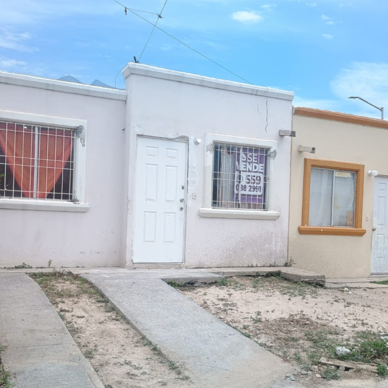 Casa en Venta en Valle de Lincoln, García | 2 Recámaras