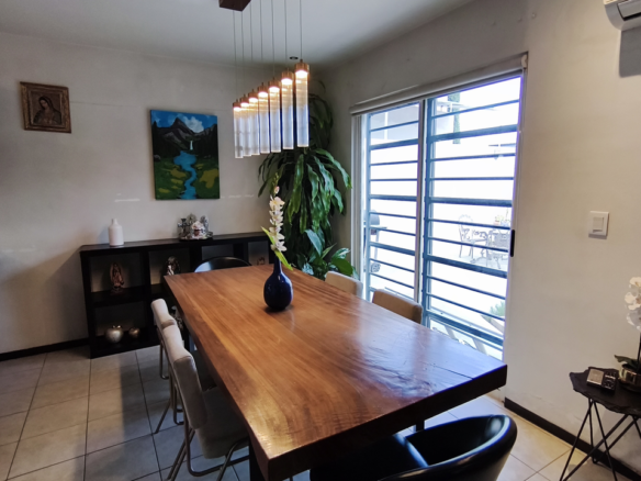 Casa en Venta en Santa Cecilia Residencial II, Santa Catarina | 3 Recámaras