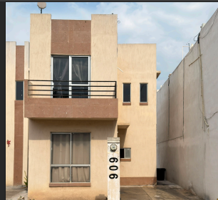 Casa en Venta en Bosques de la Huasteca, Santa Catarina | 2 Recámaras