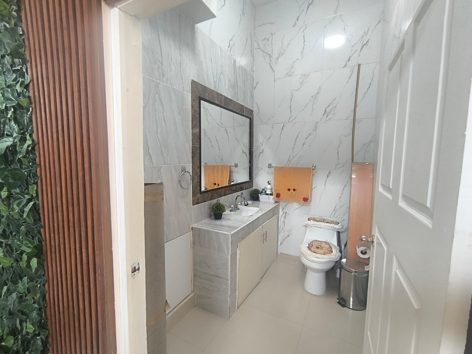 Casa de Lujo en Venta en Crystal Lagoons (Moderno Apodaca), Apodaca | 340 m², 4 Recámaras