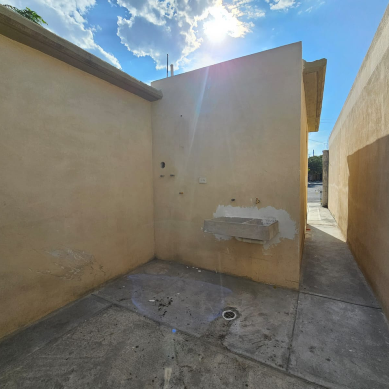 Casa en Venta en Portal de Lincoln, García | 2 Recámaras
