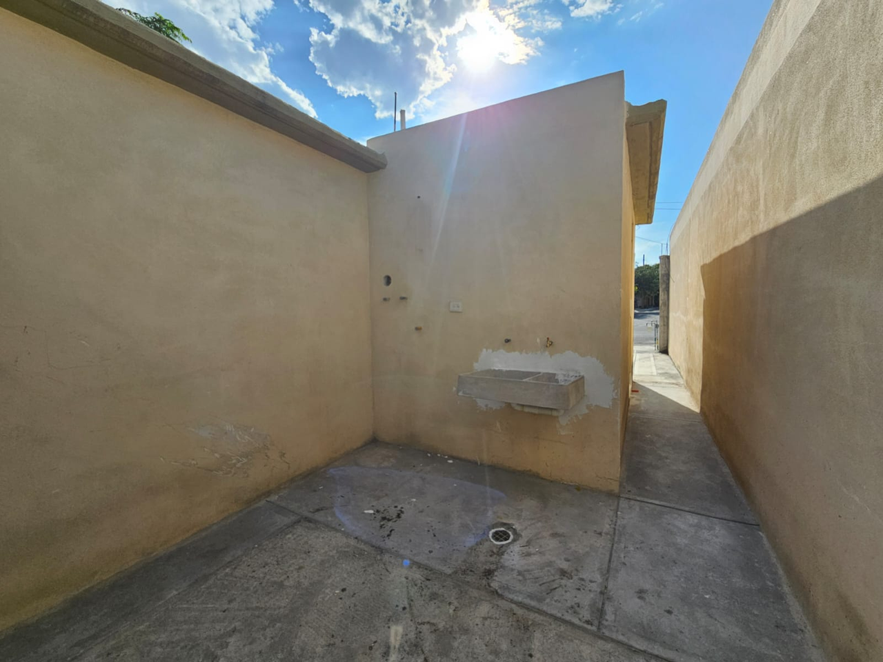 Casa en Venta en Portal de Lincoln, García | 2 Recámaras