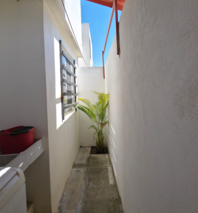 Casa en Venta en Valle Condesa (Sector Britania), Juárez | 2 Plantas, 2 Recámaras