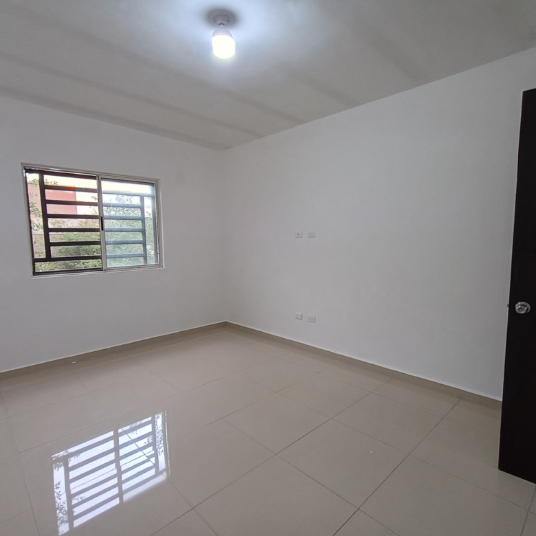 Casa en Venta en Evante Residencial, Guadalupe | 3 Recámaras, Cochera Doble