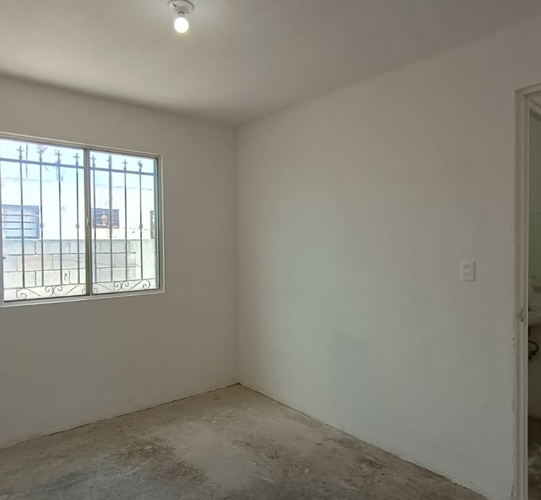 Casa en Venta en Los Cometas, Juárez | 2 Recámaras, Cochera
