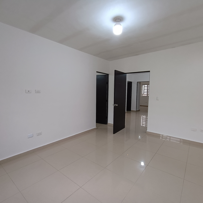 Casa en Venta en Evante Residencial, Guadalupe | 3 Recámaras, Cochera Doble