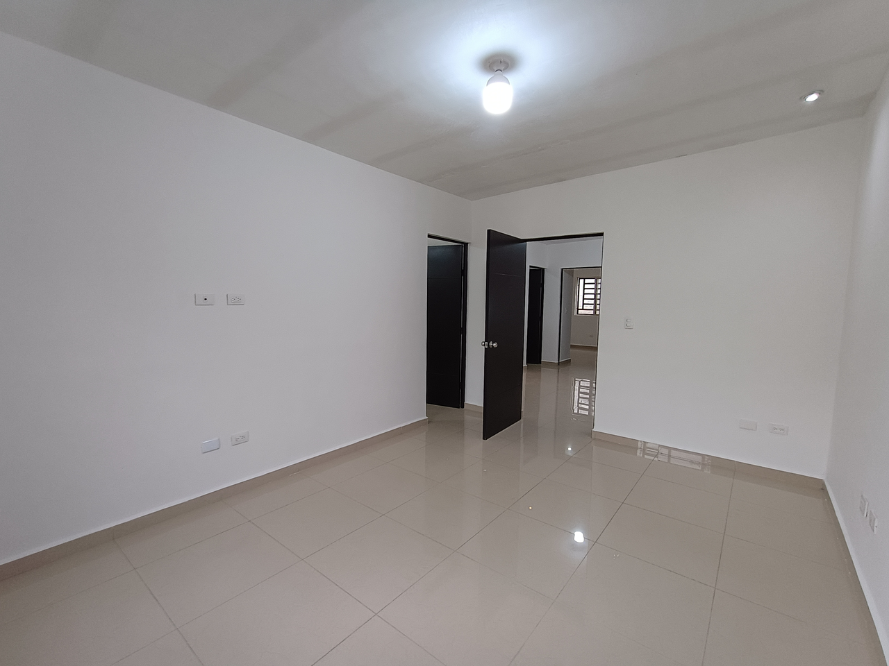Casa en Venta en Evante Residencial, Guadalupe | 3 Recámaras, Cochera Doble