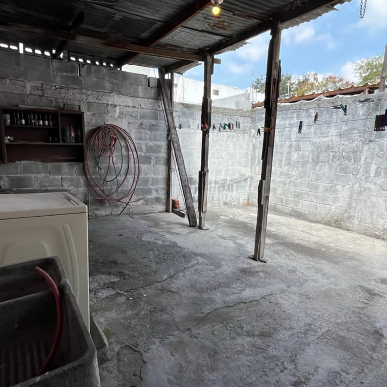 Casa en Venta en Villa de los Ayala, General Escobedo | 1 Planta, 2 Recámaras