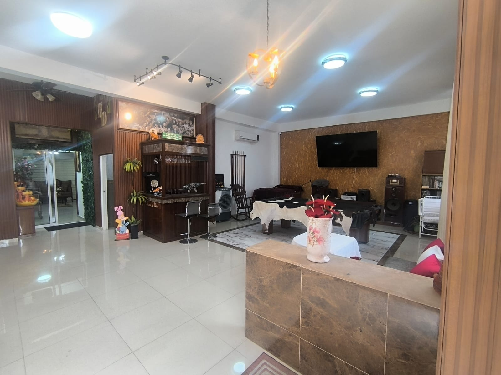 Casa de Lujo en Venta en Crystal Lagoons (Moderno Apodaca), Apodaca | 340 m², 4 Recámaras