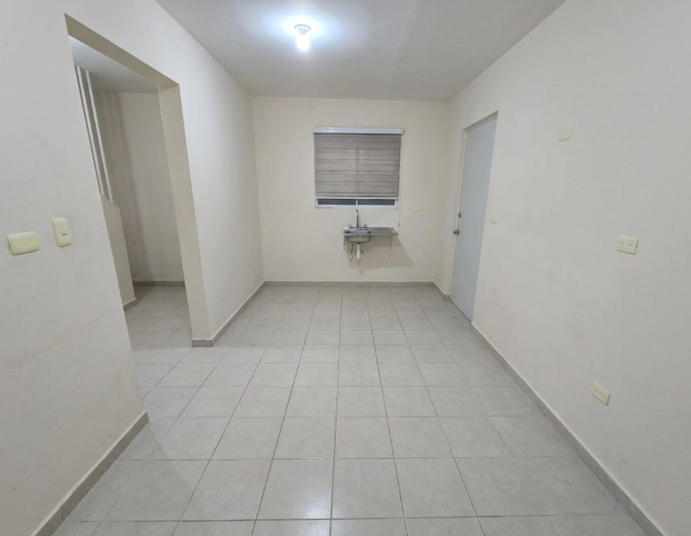 Casa en Venta en Residencial Valle Azul, Apodaca | 2 Recámaras, Cochera Doble