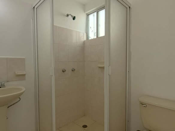 Casa en Venta en Villas de la Hacienda, Juárez | 2 Plantas, Cochera Doble