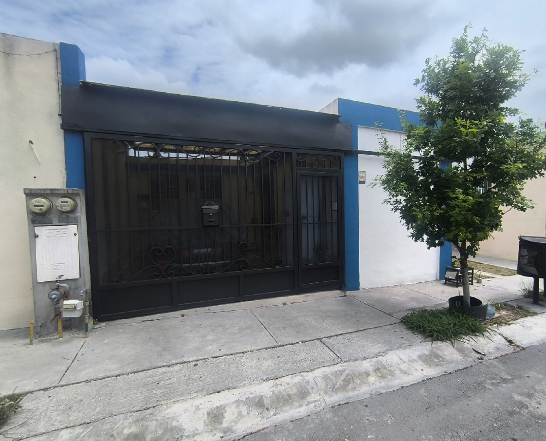Casa en Venta en Fraccionamiento Madiba, Pesquería | 3 Recámaras con Cocina Equipada
