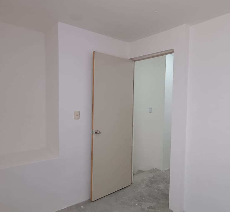 Casa en Venta en Residencial Los Ébanos, Juárez | 2 Recámaras, 2 Plantas