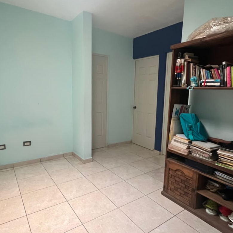 Casa en Venta en Pedregal La Huasteca, Santa Catarina | 3 Recámaras + Estudio