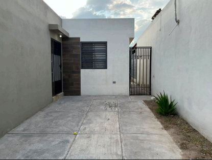 Casa en Venta en Fraccionamiento Vista Bella 3er Sector, García | 2 Recámaras, 98 m²