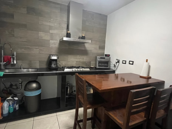 Casa en Venta en Pedregal La Huasteca, Santa Catarina | 3 Recámaras + Estudio