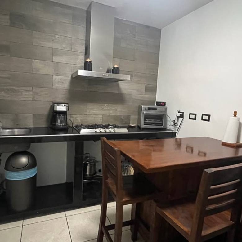 Casa en Venta en Pedregal La Huasteca, Santa Catarina | 3 Recámaras + Estudio