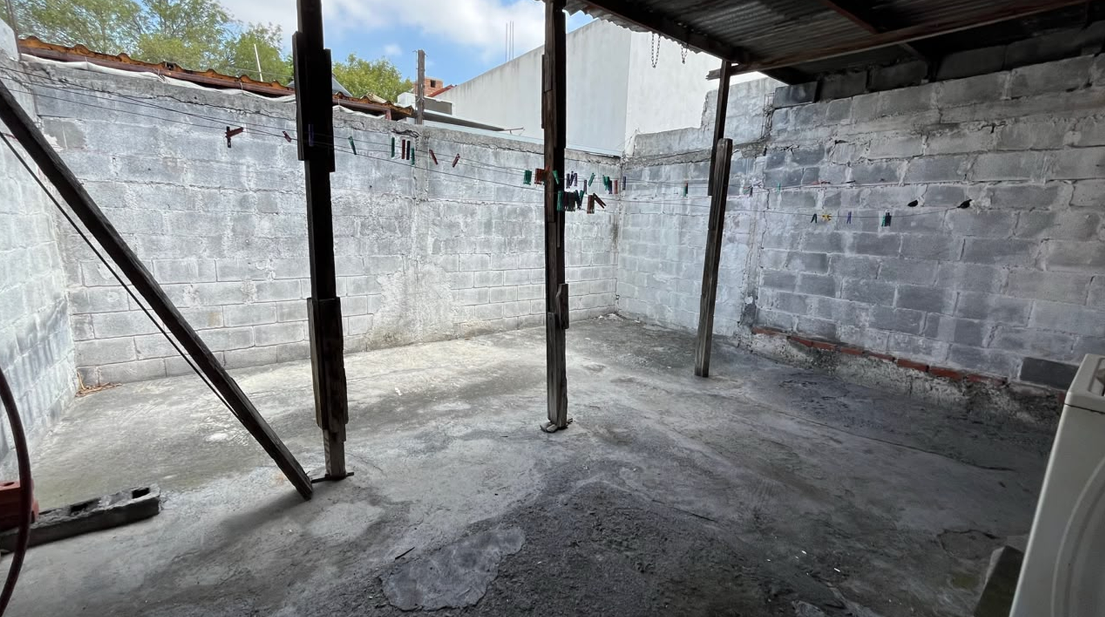 Casa en Venta en Villa de los Ayala, General Escobedo | 1 Planta, 2 Recámaras