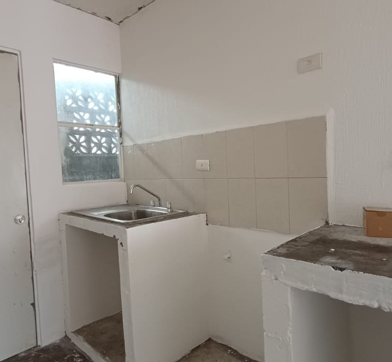 Casa en Venta en Valle del Roble, Cadereyta Jiménez | 1 Planta