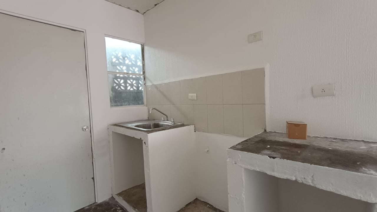 Casa en Venta en Valle del Roble, Cadereyta Jiménez | 1 Planta