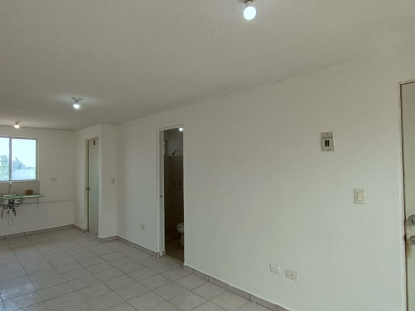 Departamento en Venta en Privada Vía Siete, Juárez | 2 Recámaras con Piso Cerámico