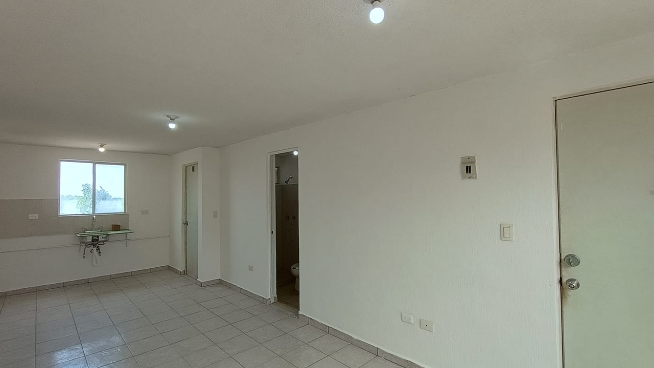 Departamento en Venta en Privada Vía Siete, Juárez | 2 Recámaras con Piso Cerámico – Foto 2 Departamento en Venta en Privada Vía Siete, Juárez | 2 Recámaras con Piso Cerámico