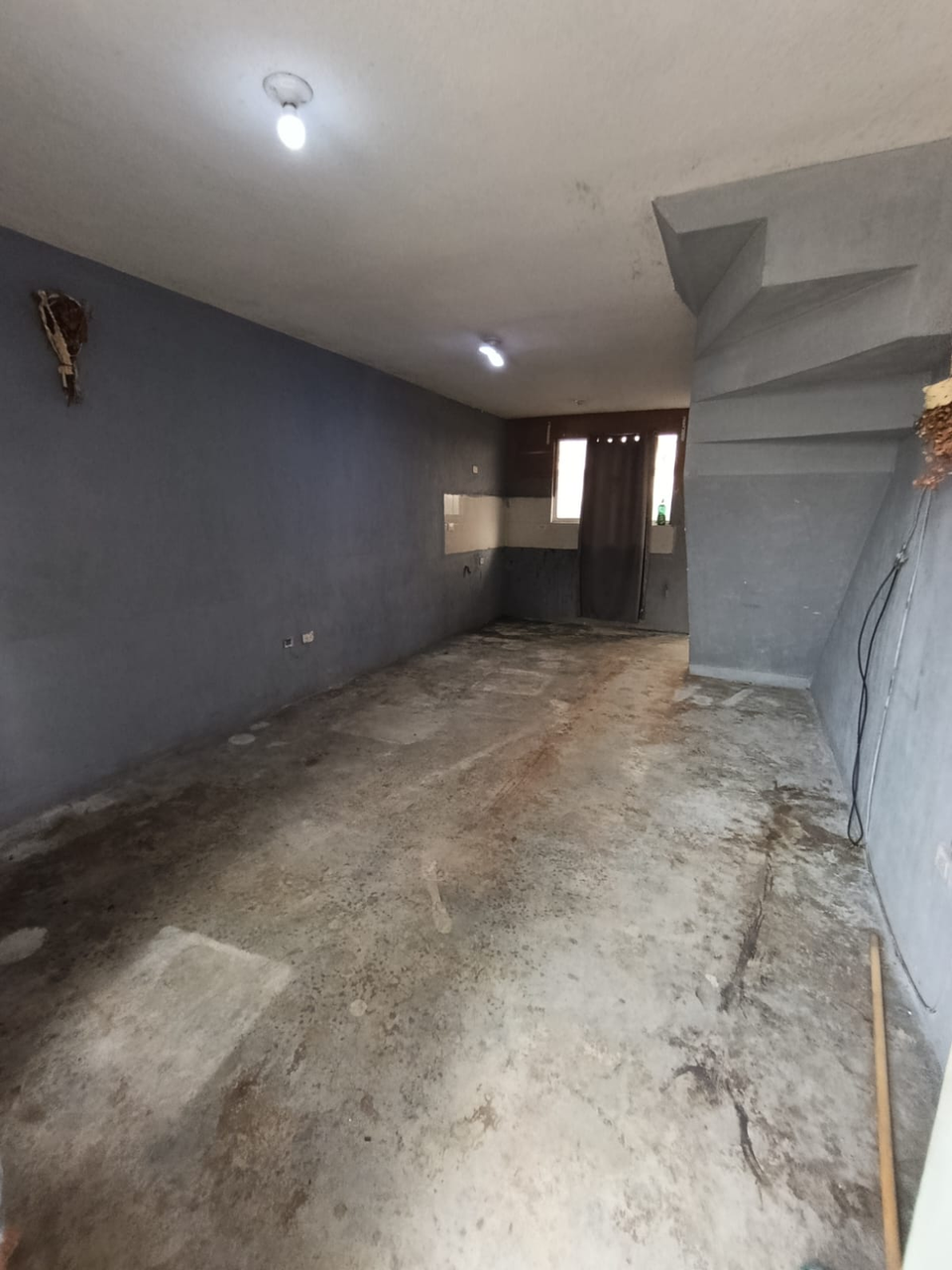 Casa en Venta en Valle del Roble, Cadereyta Jiménez | 2 Plantas, 2 Recámaras – Foto 1 Casa en Venta en Valle del Roble, Cadereyta Jiménez | 2 Plantas, 2 Recámaras