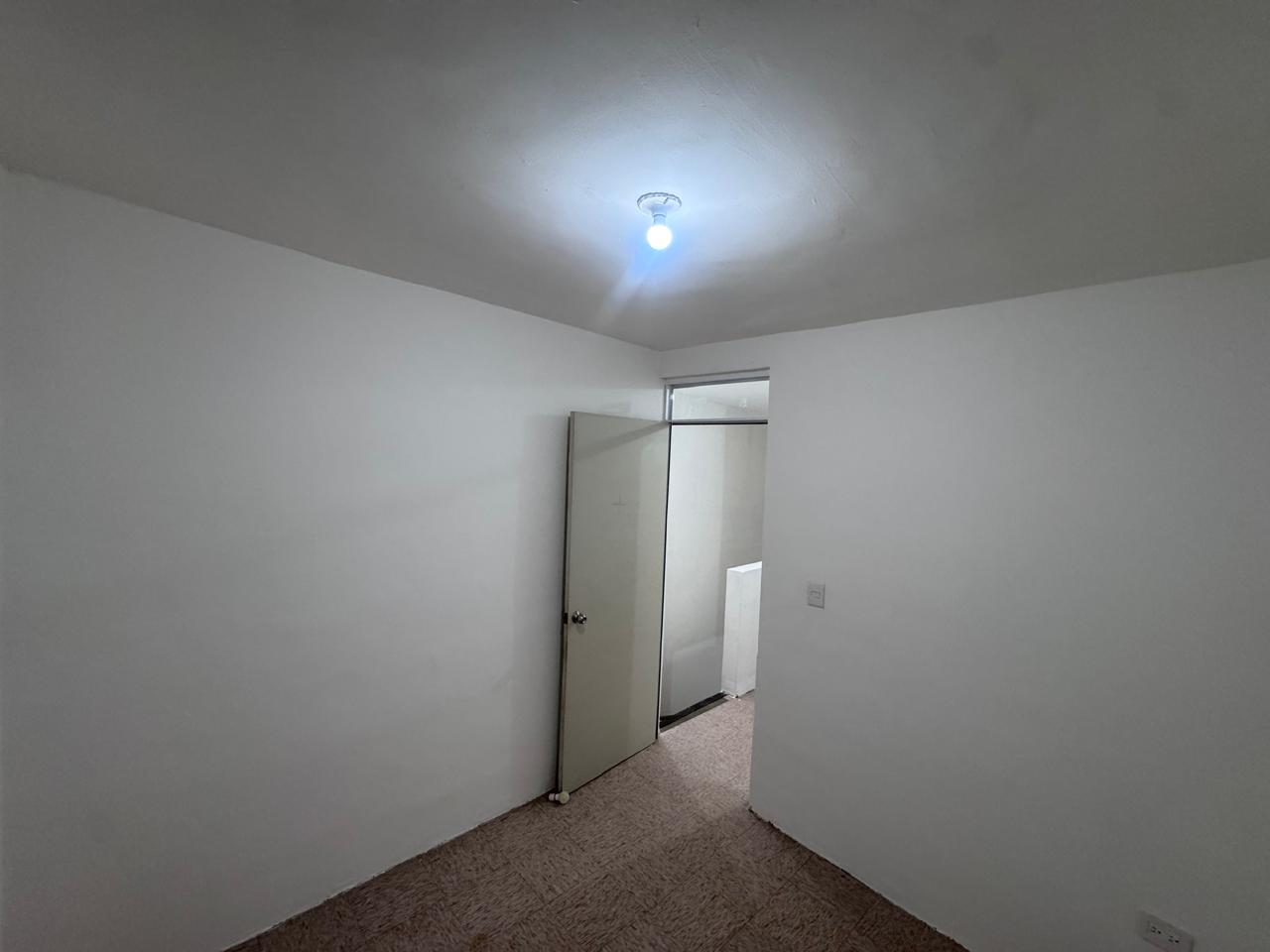 Casa en Venta en Valles de Oporto, Juárez | 2 Plantas, 2 Recámaras
