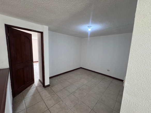 Casa en Venta en Fuentes de san miguel, Guadalupe | 3 Recámaras, 125 m²