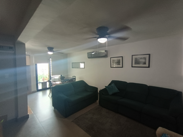 Casa en Venta en Fracc. Balcones de Santa Rosa, Apodaca | 3 Recámaras