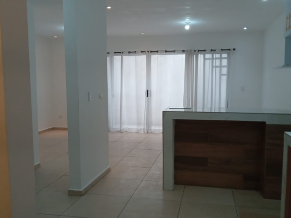 Casa en Venta en Bosque Real, Apodaca | 3 Recámaras, 106 m²