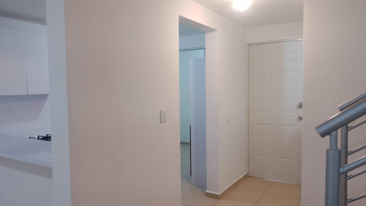 Casa en Venta en mitras poniente malaga, García | 3 Recámaras, 102 m²