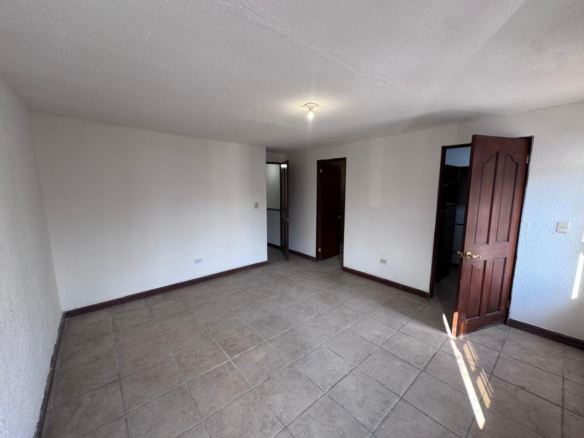 Casa en Venta en Fuentes de san miguel, Guadalupe | 3 Recámaras, 125 m²