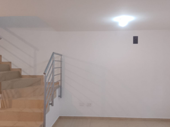 Casa en Venta en mitras poniente malaga, García | 3 Recámaras, 102 m²