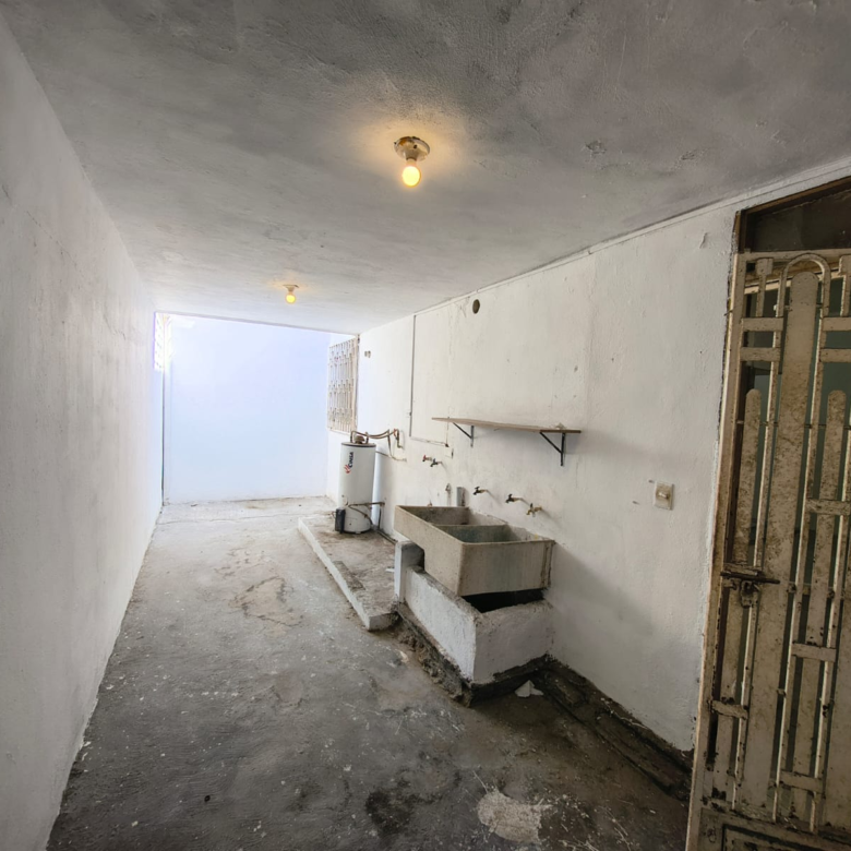 Casa en Venta en Villa Dorada, Monterrey | 4 Recámaras, 110 m²