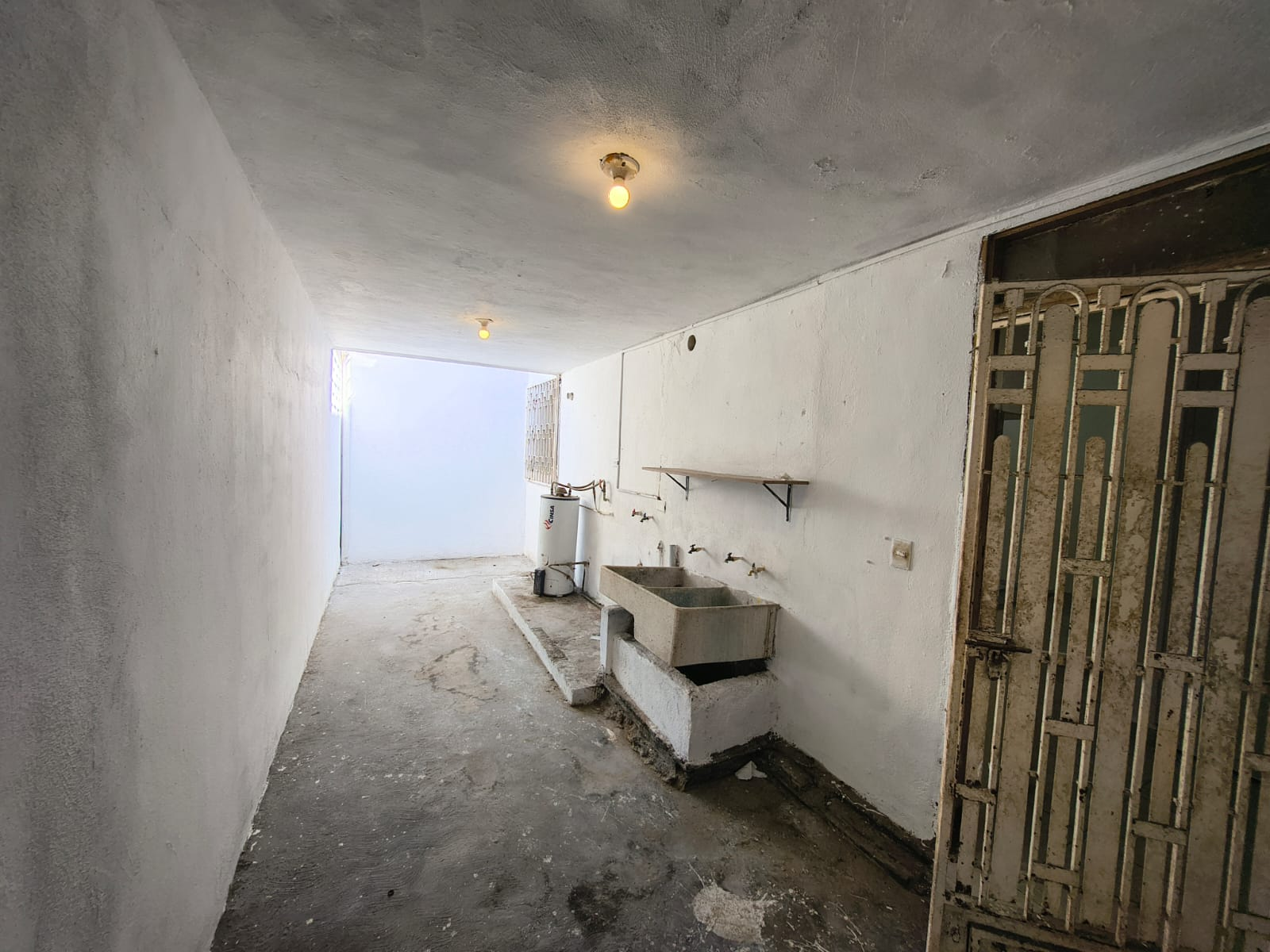 Casa en Venta en Villa Dorada, Monterrey | 4 Recámaras, 110 m²