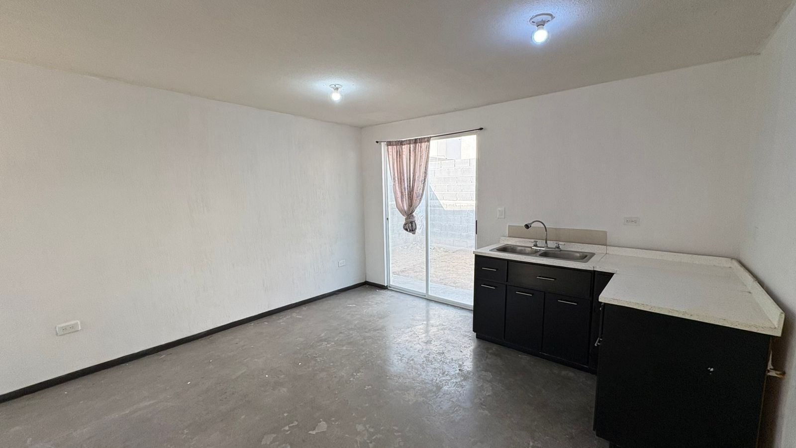 Casa en Venta en Valle del Norte , Salinas Victoria | 2 Recámaras