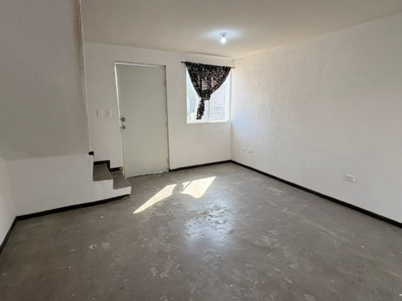 Casa en Venta en Valle del Norte , Salinas Victoria | 2 Recámaras